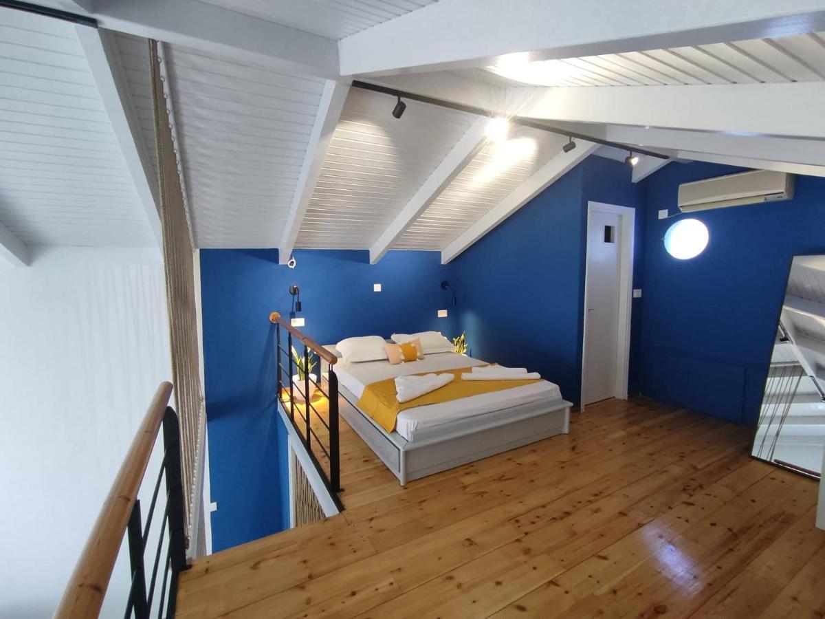 The Loft Project By Dimitropoulos Aigio Bagian luar foto